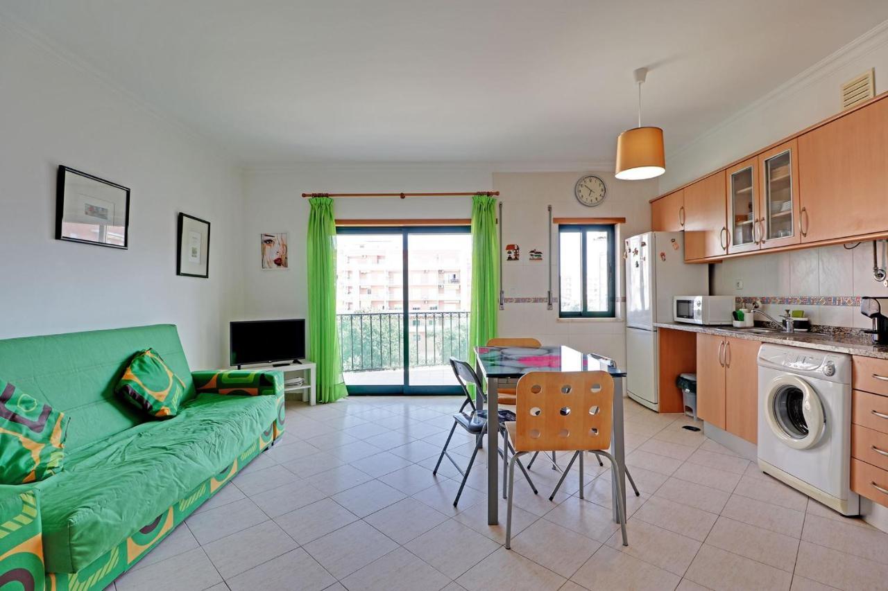 Armacao de Pera Central by Homing Exterior foto