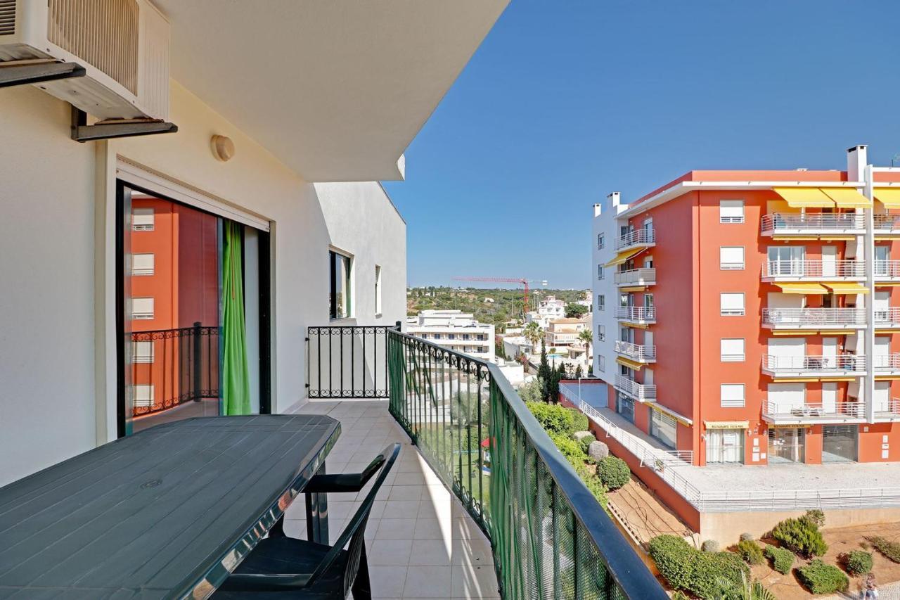 Armacao de Pera Central by Homing Exterior foto